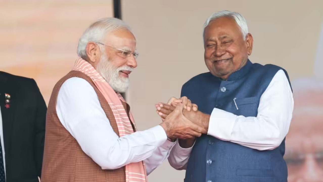 Nitish Kumar Sworn In as Bihar CM for 10th Time Expresses Heartfelt Gratitude to PM Modi