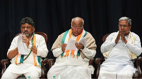 Siddaramaiah Urges Congress High Command to End Leadership Uncertainty in Karnataka