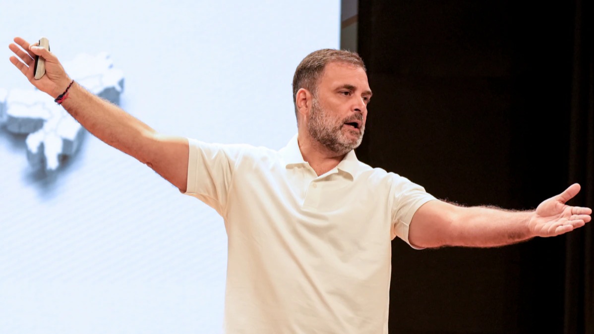 BJP Dubs Rahul Gandhi Leader of Paryatan Over Germany Trip During Winter Session