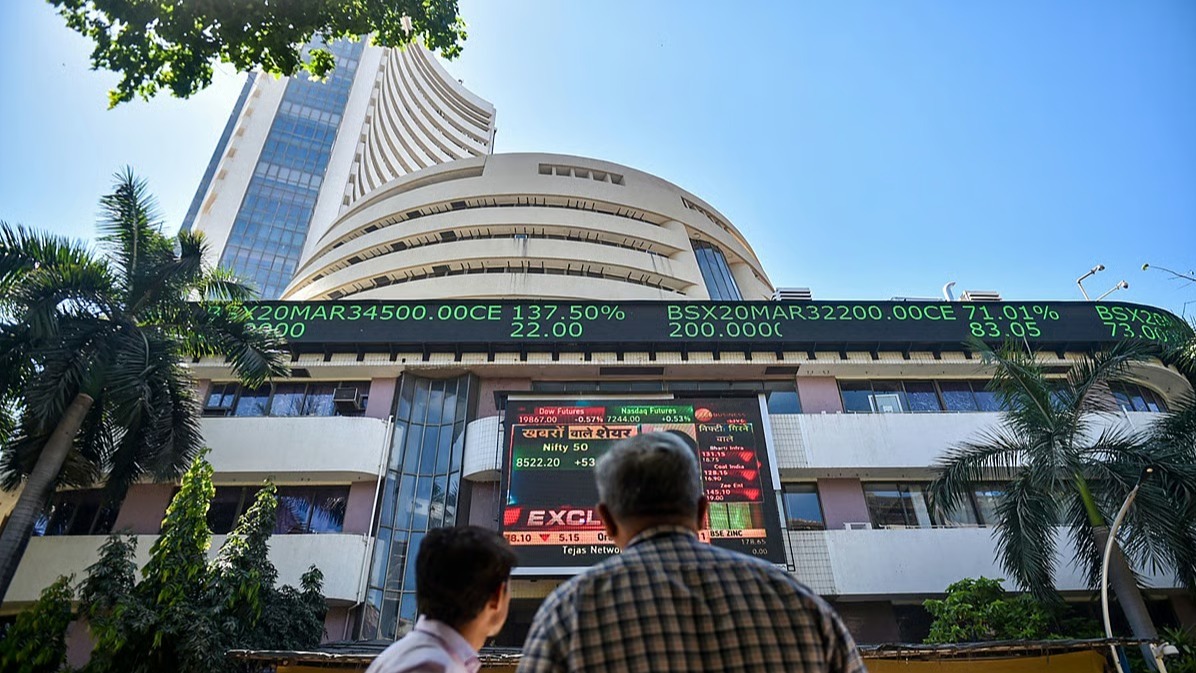 Markets Bounce Back After Flat Start as Buying Interest Improves